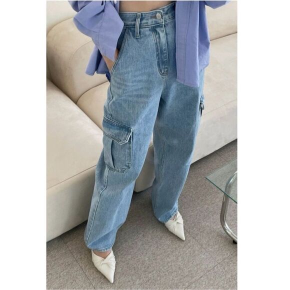 The Frankie Shop Kai Cargo Denim Pants - Picture 1 of 12